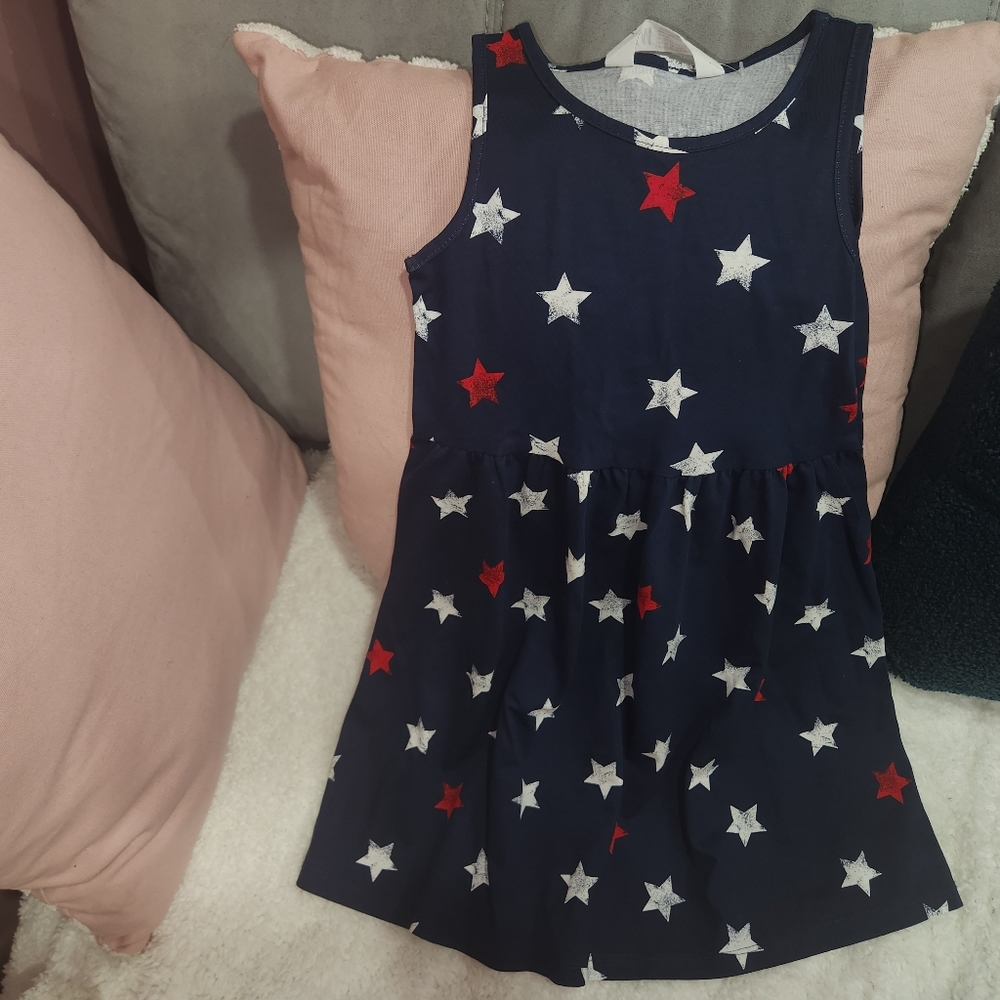 Girl's dress